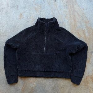 Lululemon Women’s Scuba Oversized Fleece
Funnel Neck Half-Zip - Black